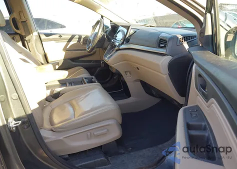 2018 Honda Odyssey Touring from USA, damaged, VIN 5FNRL6H85JB044090